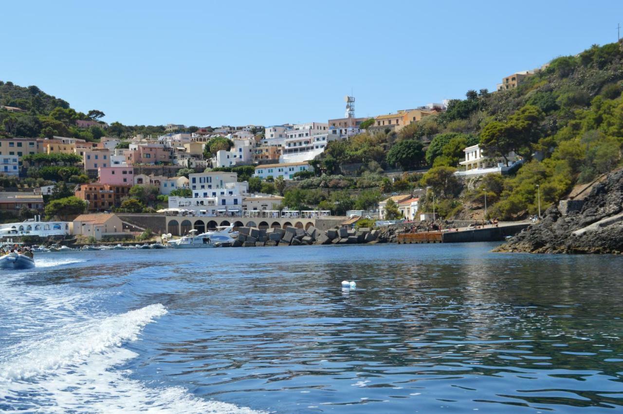 Agriturismo Pagliuzzo Villa Isola di Ustica Buitenkant foto